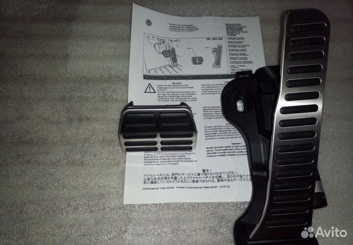 Педаль газа передняя левая Volksvagen Golf 5