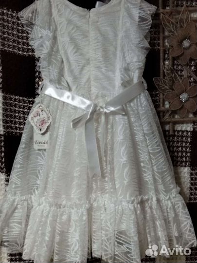Нарядное платье для девочки