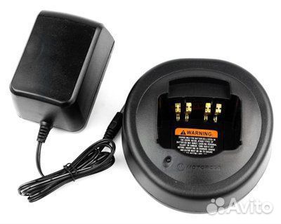 Зарядное устройство Motorola pmln5196 новое