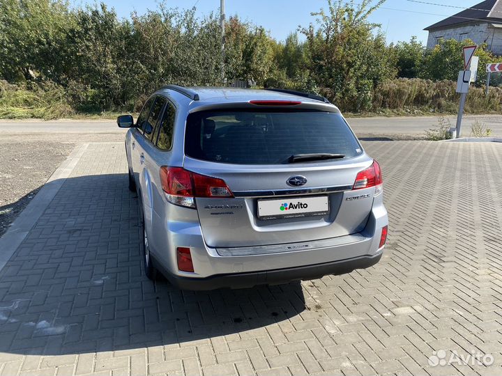 Subaru Outback 2.5 МТ, 2011, 261 322 км