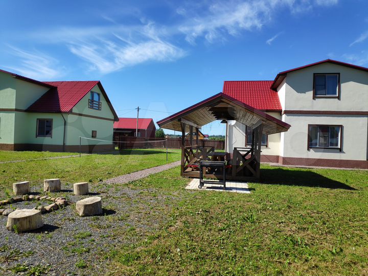 Коттедж 170 м² на участке 10 сот.