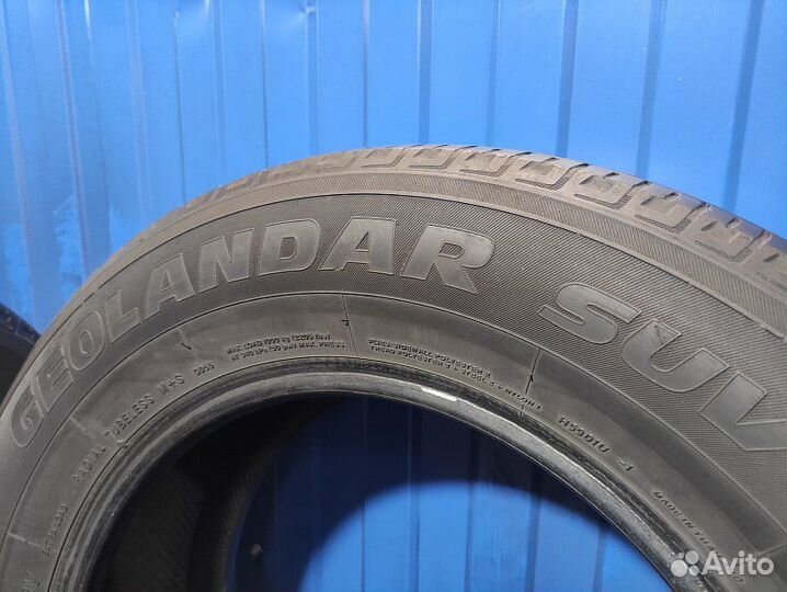 Yokohama Geolandar SUV G055 235/65 R17