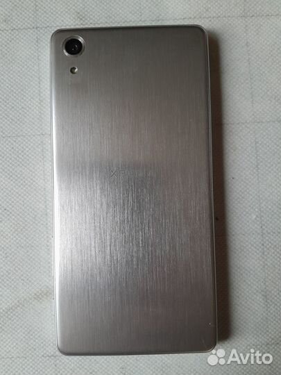 Sony Xperia X Performance Dual, 3/64 ГБ