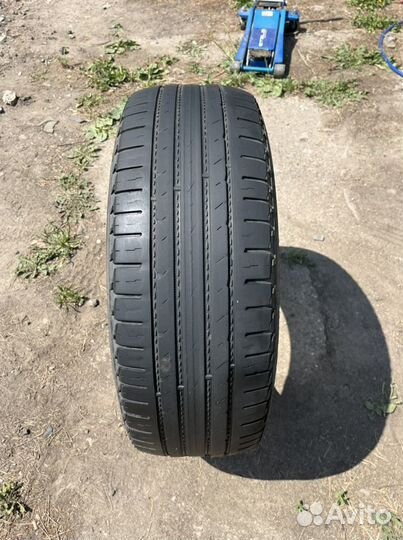 Nokian Tyres Hakka Blue SUV 215/65 R16