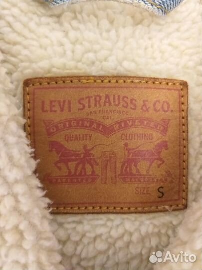 Джинсовая куртка Levis