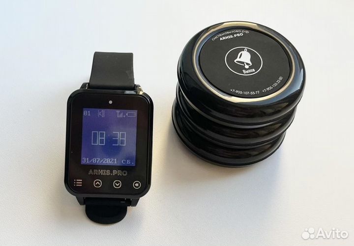 Кнопка вызова персонала влагозащищенная и часы