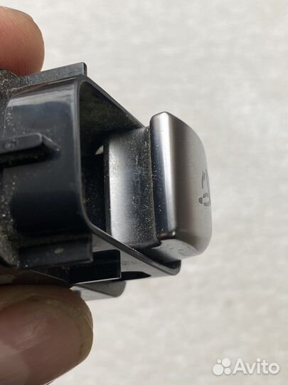 Mercedes W213 кнопка регулировки сидений