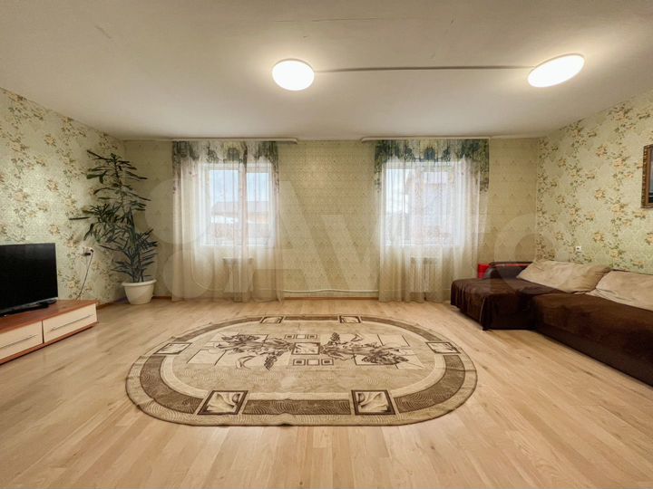 Дом 115 м² на участке 6,4 сот.