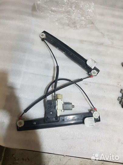 Стеклоподъемник передний левый форд Мондео 4