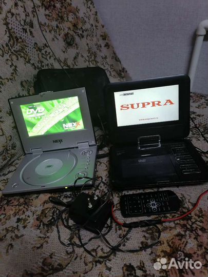 Портативный видеопроигрыватель