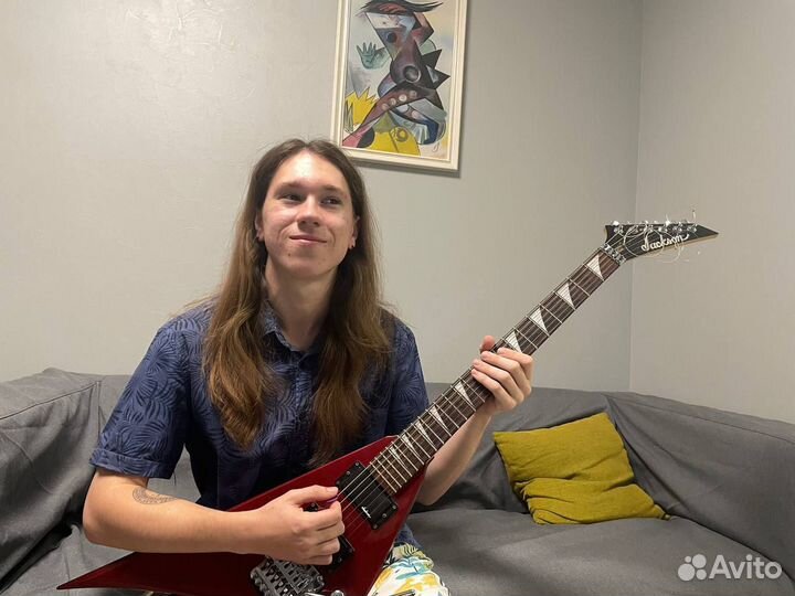 Преподаватель по гитаре