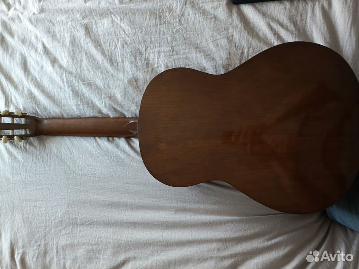 Классическая гитара yamaha c40