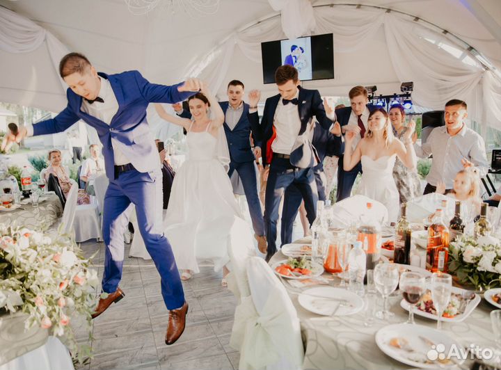 Ведущий на мероприятие