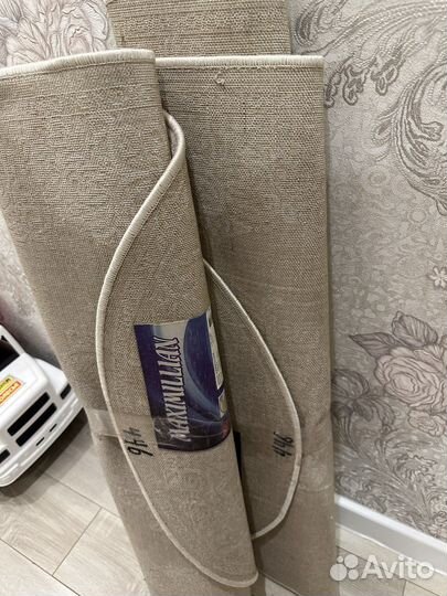 Новый Ковер турецкий с прикроватными ковриками