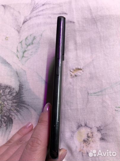 Samsung Galaxy S22, 8/128 ГБ