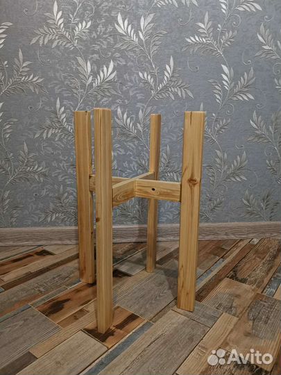 Подставка для цветов