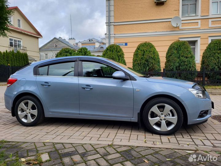 Chevrolet Cruze 1.8 AT, 2013, 209 000 км