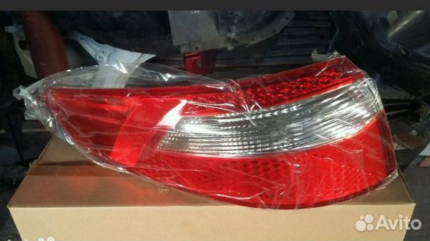 Фонарь задний левый на Kia Rio 3 Киа Рио 3