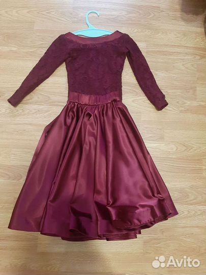 Рейтинговое платье для бальных танцев