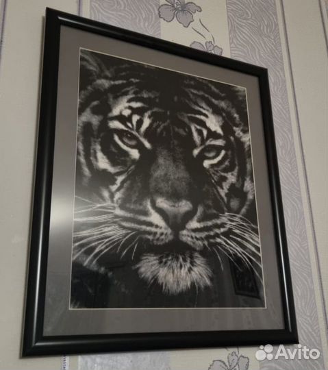 Картина вышитая крестом ручная работа