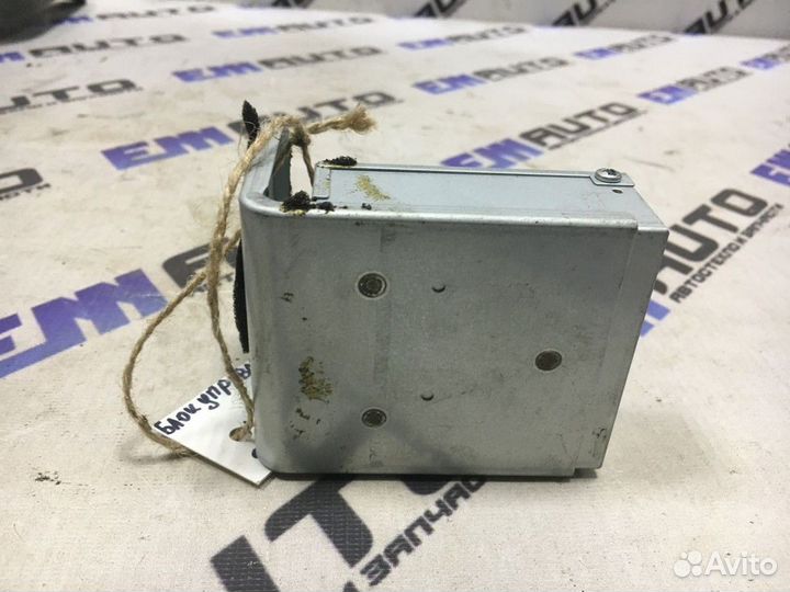 Блок управления камерой Инфинити Qx-56