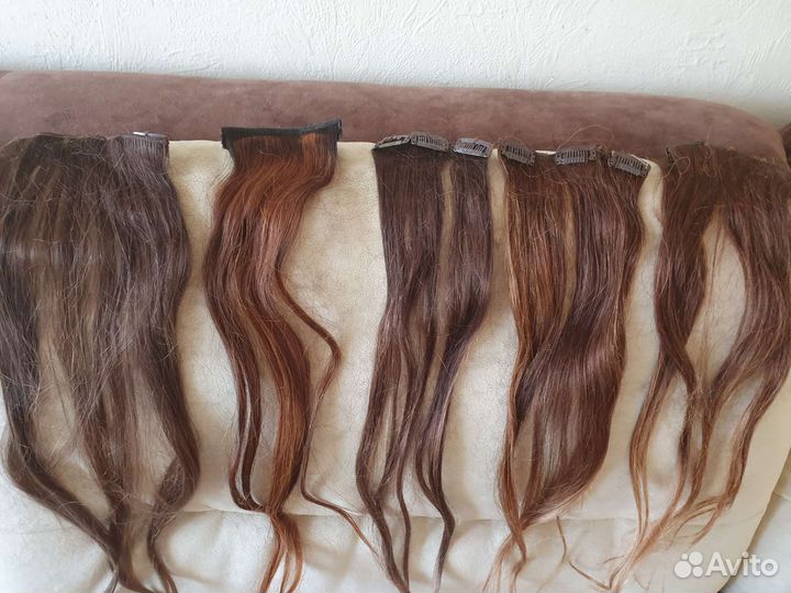 Волосы на заколках шатен