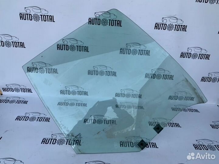 Стекло двери заднее правое Renault Symbol K7JA700