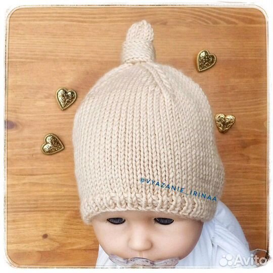 Шапочка вязаная с узелком