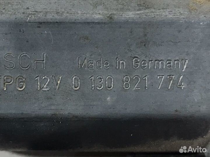 Мотор стеклоподъемника передний правый Audi A6 C5