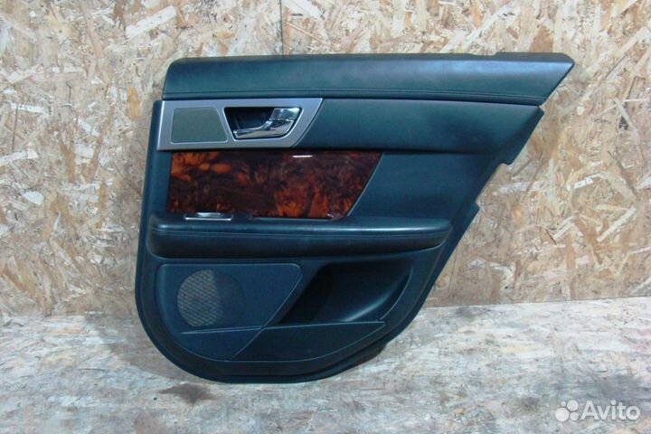 Jaguar XF Обшивка двери задней правой