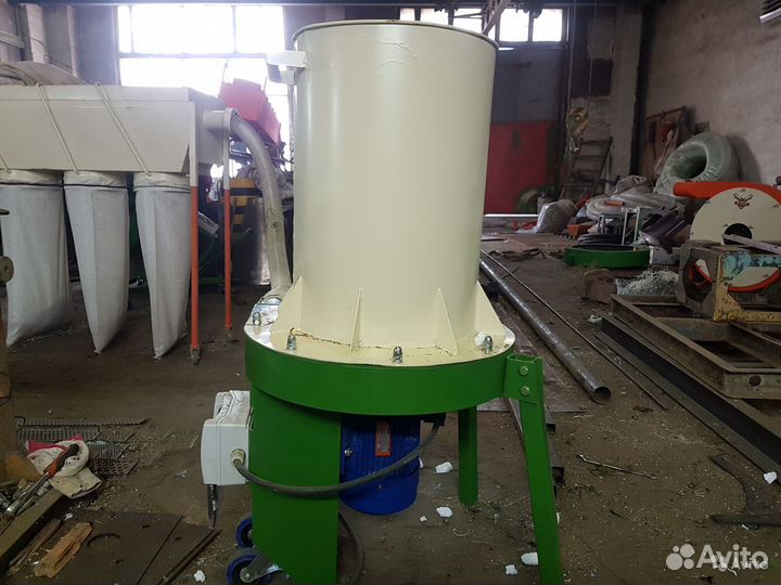 Измельчитель сена\соломы Саранча-4 (4 кВт)