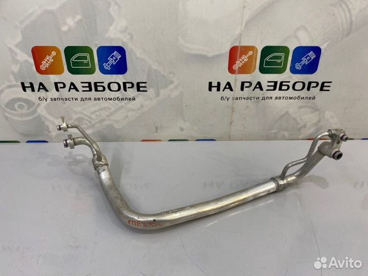 Трубка кондиционера (шланг) Skoda Octavia (A7) 5E