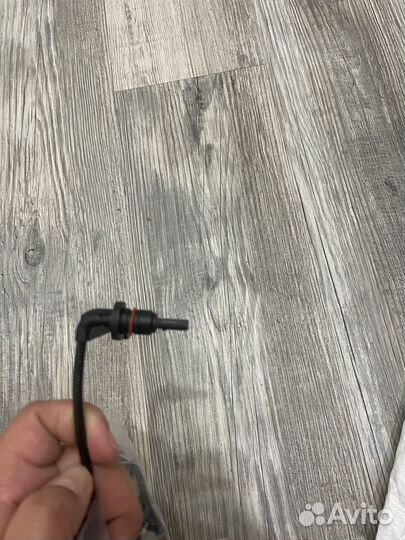 Датчик аbs передний правый