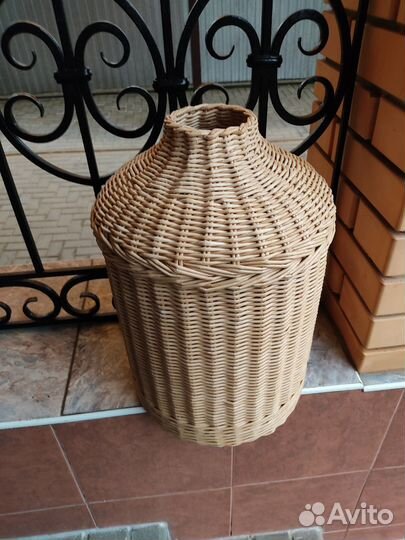 Плетеный чехол на бутыль 19 л