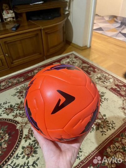 Футбольный мяч Demix Quality Pro