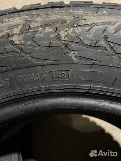 Nokian Tyres Hakkapeliitta CR3 215/65 R16C 107R