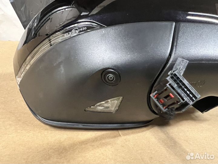 Продам зеркало в сборе