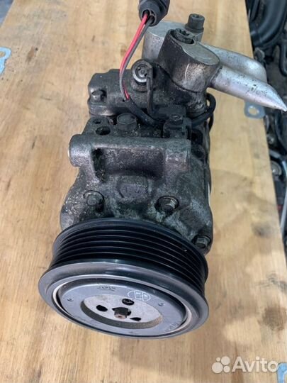 Компрессор кондиционера Audi A4 B6 1.8 AMB