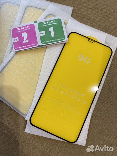 Защитное стекло iPhone 11