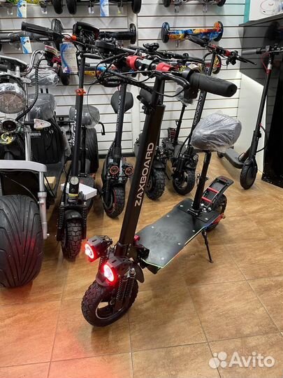 Электросамокат Zaxboard