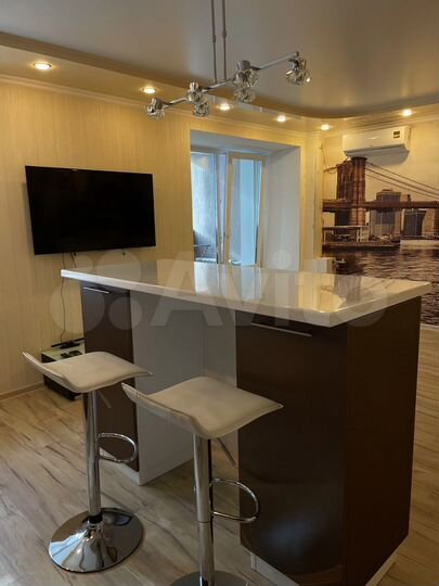 1-к. квартира, 37 м², 8/16 эт.