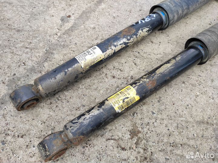 Амортизаторы задние Zafira C Chevrolet Orlando