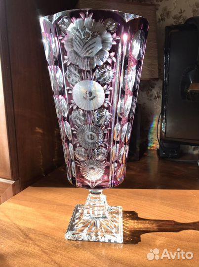 Хрустальная ваза
