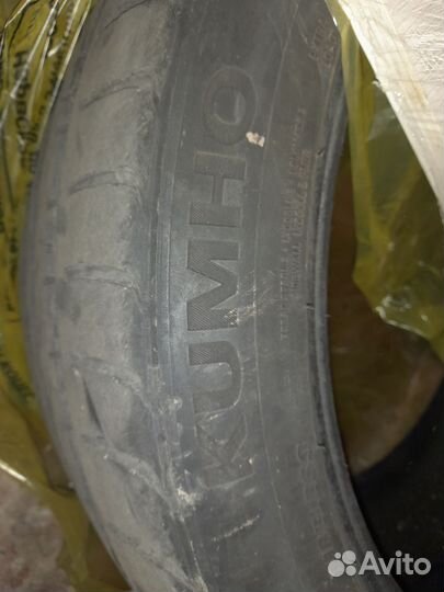 Kumho Crugen HP91 275/40 R20