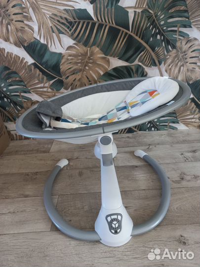 Шезлонг Moribel для новорожденных