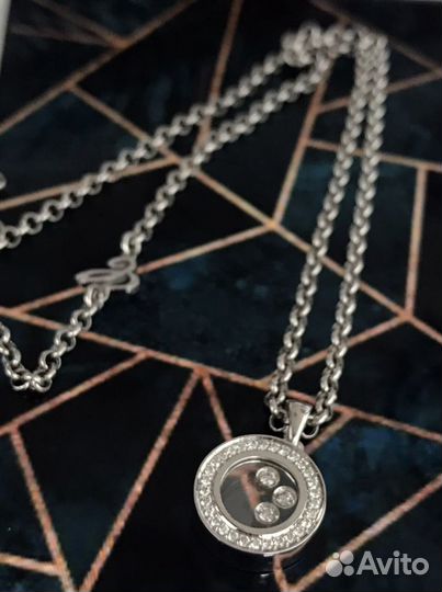 Золотой кулон с цепочкой