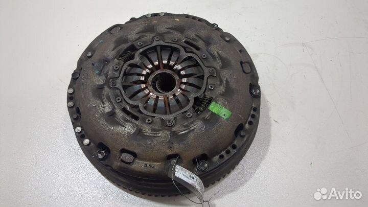 Маховик Toyota Auris E15, 2007