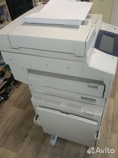 Принтер сканер копир лазерный цветной