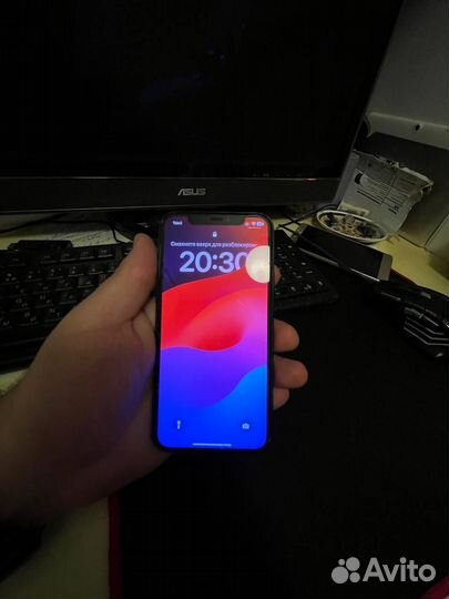 iPhone 11 Pro, 64 ГБ