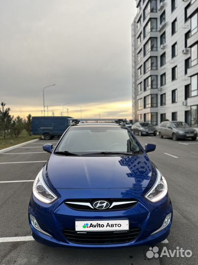 Hyundai Solaris 1.6 AT, 2013, 200 000 км